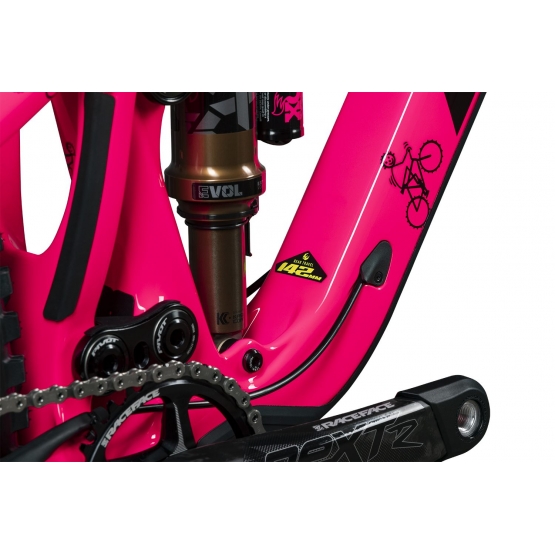 Pivot Cycles Switchblade Talon Pro X0 AXS 29 neon pink M
